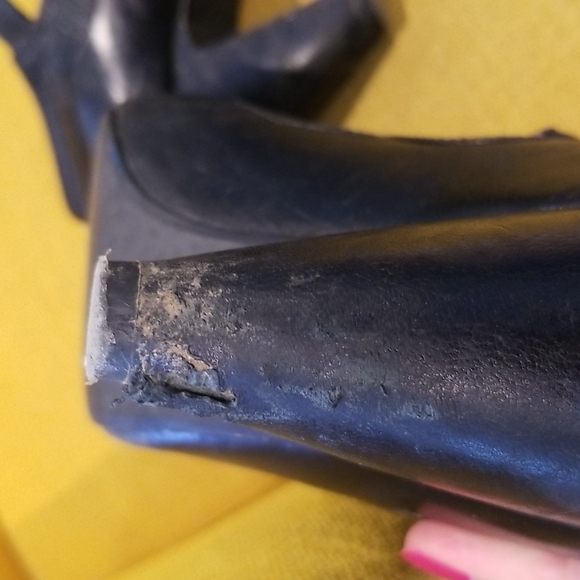 Miz Mooz Soho Mary Jane Heels - Black - size 8 - Picture 4 of 7